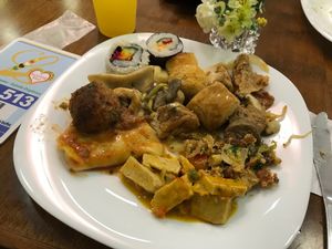 Hot dishes at Loving Hut - Jardins   in Sao Paulo