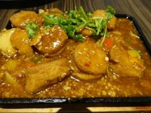 sizzling hotplate tofu at D'life 蔬食 - Jurong West in West Singapore