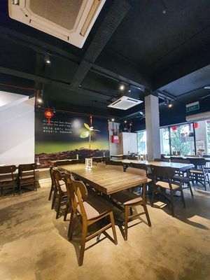 Interior at D'life 蔬食 - Jurong West in West Singapore