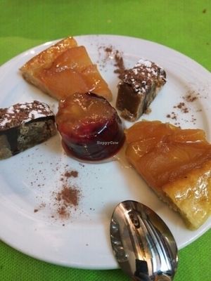 Opera and tarte tatin at Espiritu Libre in Valencia