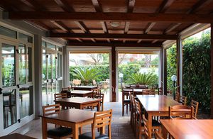 Veranda at Albergo Neapolis in Terracina