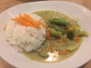 Green Thai Curry at Dean & David - Ernst-August in Hannover