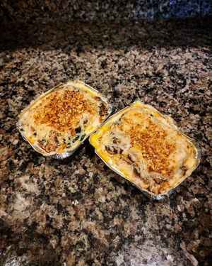 Vegan Mac and Un-Cheese with Spinach and Mushrooms, Vegan Mac and Un-Cheese with Vegan Chicken and Mushrooms at Grandpa Mac - Coastal Hwy in Rehoboth Beach