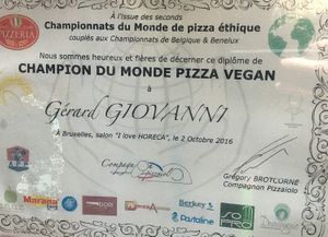  at Pizza Julia in Paris