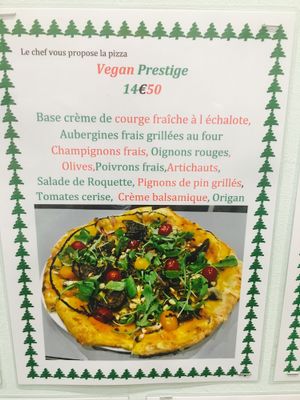 This one is really, but really good!  at Pizza Julia in Paris