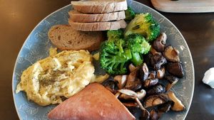 All day breakfast at Vburg Cafe in Skudai