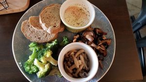 All day breakfast at Vburg Cafe in Skudai