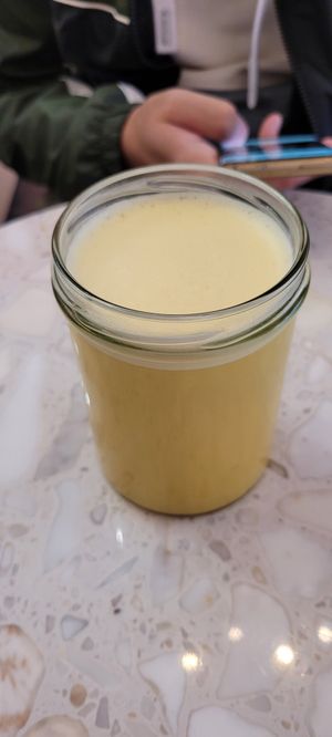 Kurkuma latte at Superfood Deli - Mariahilfer in Vienna