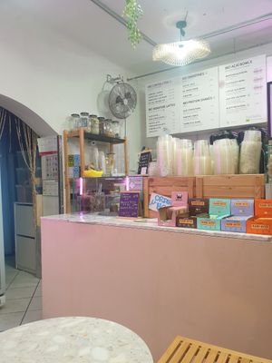  at Superfood Deli - Mariahilfer in Vienna