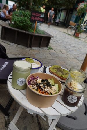 Rainbow Bowl, Small Chili Bowl, Avocado Toast, Small Acai Bowl, Iced Matcha Almond Latte & Iced Lemonade - 35€ at Superfood Deli - Mariahilfer in Vienna