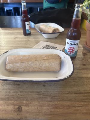 Burritos 🌯 infusion hibiscus   at Bocamexa in Paris