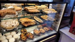 Inside : many vegan choices at KartoffelKonig in Munich