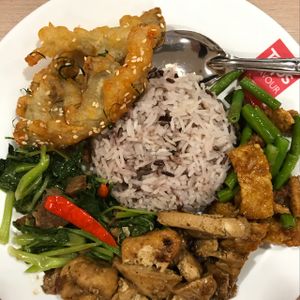 mixed plare at Ton-Phon - Robinson Asoke in Bangkok