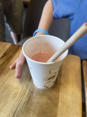 Strawberry vegan shake   at Amorino - Guggenheim in Bilbao