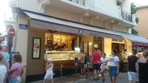 Outside at Amorino in Sainte-maxime