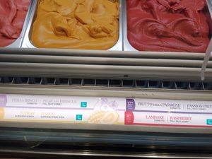 Pear & Hibiscus / Mango / Passion Fruit / Raspberry at Amorino in Verona