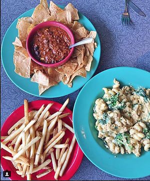 Vegan chili 
Vegan Mac and Cheese
FRIES at The Friendly Toast in Boston