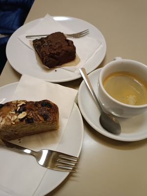  at Cafe Como in Klagenfurt