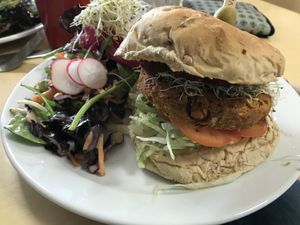 Readbean Burger. Was really good! The chili chutney was really delicious. Take the maple mustard dressing for the salad! My recommendation. at Rabbit Vegan Cafe in Exeter