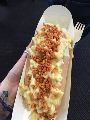 Vegan mac and cheese hotdog at Rabbit Vegan Cafe in Exeter