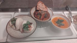 Velka mnamkaaa at Fach Juice Shop in Bratislava