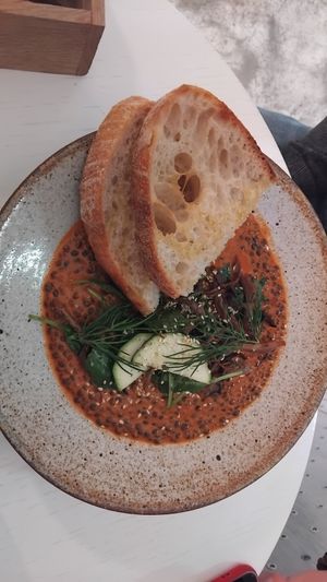 Mnamkaa at Fach Juice Shop in Bratislava