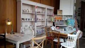 Part of interior also for sale handcraft small items at 37 grad Kaffeebar Landegeschäft in Lindau