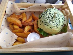 Jungle burger at Flower Burger in Rome