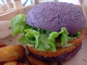  at Flower Burger in Rome