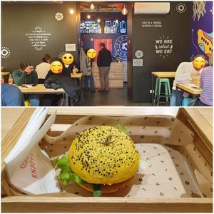 Simple fast food near the Vatican at Flower Burger in Rome