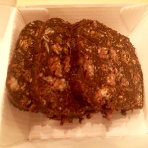 ";Flower Cube"; (The 3€ dessert) Tasty, but very small for the price. at Flower Burger in Rome