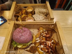 Bloom Burger and Kebab Wrap at Flower Burger in Rome