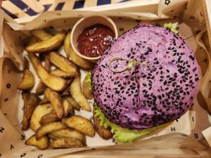  at Flower Burger in Rome