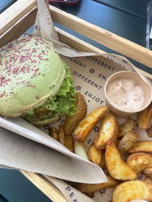 Spicy cecio menu with patate savory (€11,90) and magik sauce (+€1)  at Flower Burger in Rome