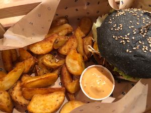 FlowerBurger at Flower Burger in Rome