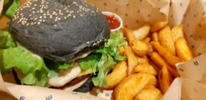 Fast food that is proper food at Flower Burger in Rome