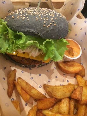 Burger  at Flower Burger in Rome