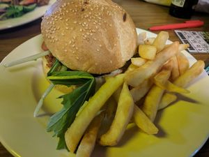Burger at The Brisbane Hotel in Hobart