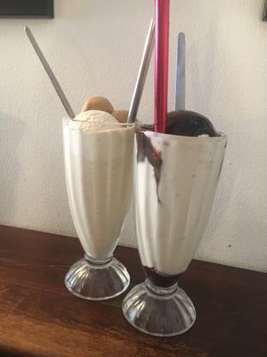 Cookie dough and choc fudge shakes at Cookies and Scream - Drayton Park in North London
