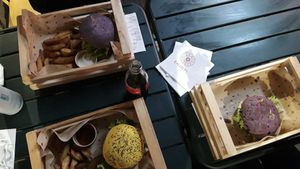 Flower burger, cheesy cecio, spicy cecio  at Flower Burger - Porta Genova in Milan