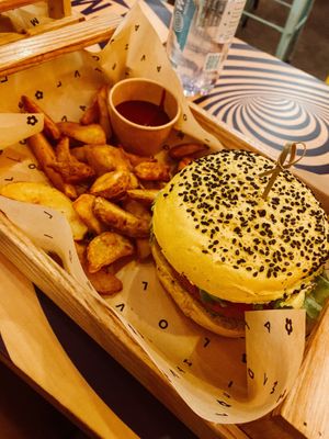 Avo Cecio  at Flower Burger - Porta Genova in Milan