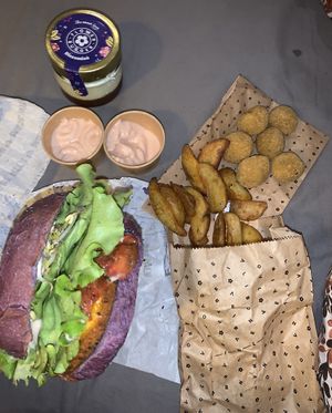 Flower burger, wedges, olive side dish, magik sauce and tiramisu    at Flower Burger - Porta Genova in Milan