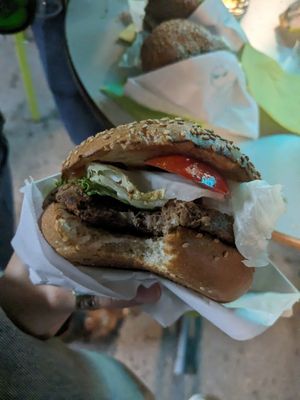 Hamburger at Vleischpflanzerl in Salzburg