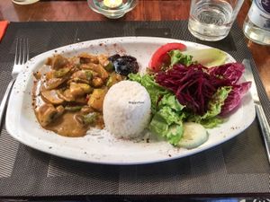 Veggie curry at Tasca la Fuente in La Palma