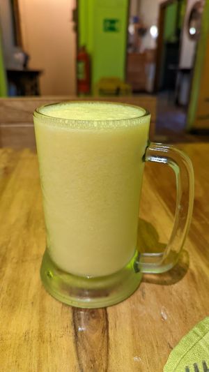 Fresh juice at El Maple in Quito