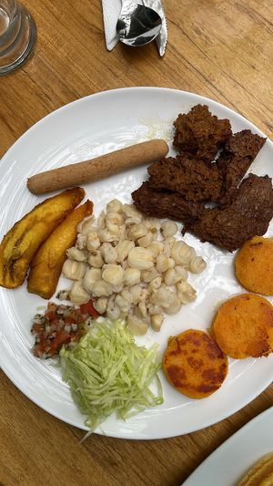   at El Maple in Quito