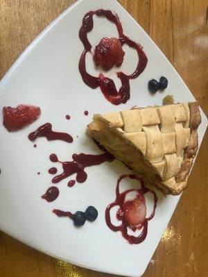 Homemade apple pie  at El Maple in Quito