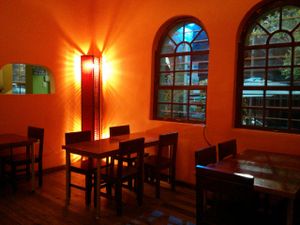 nice decor at El Maple in Quito