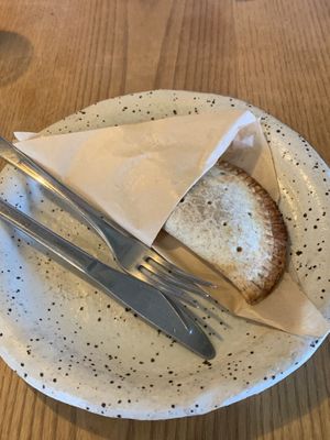 Baked fruit crisp at Bejita in Hamamatsu