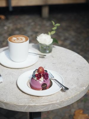 All vegan patisserie at Be Sweet in Berlin